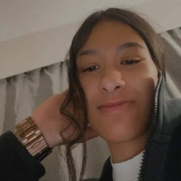 Stylahcash1